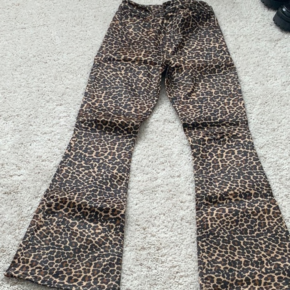 Leopard print jeans